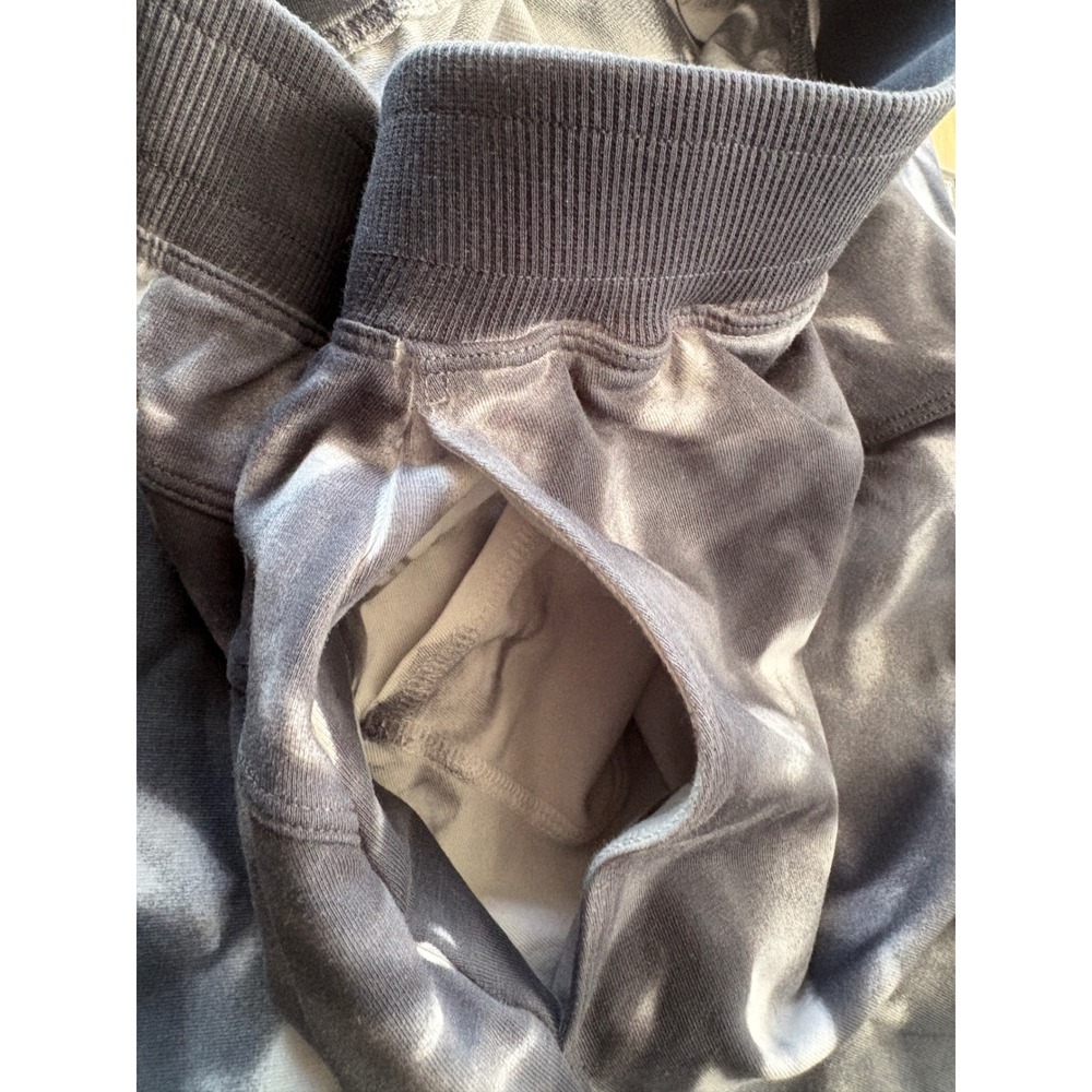 Lululemon LA Tapered Leg Jogger, Deep Coal Wave Wash, Size 8/10, Atheisure, Yoga - Picture 12 of 12
